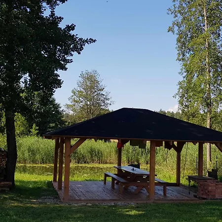 Domek Wypoczynkowy Zacisze W Makosiejach Z Dostepem Do Rzeki, Z Balia I Jacuzzi Makosieje Exterior photo